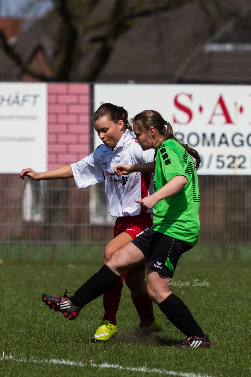 Bild 99 - Frauen Schmalfelder SV - TSV Siems : Ergebnis: 1:0